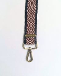 Shoulder strap red checked